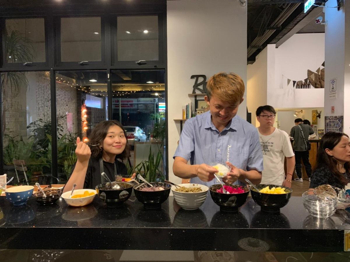 Backpacker 41 Hostel - Taizhong Zewnętrze zdjęcie