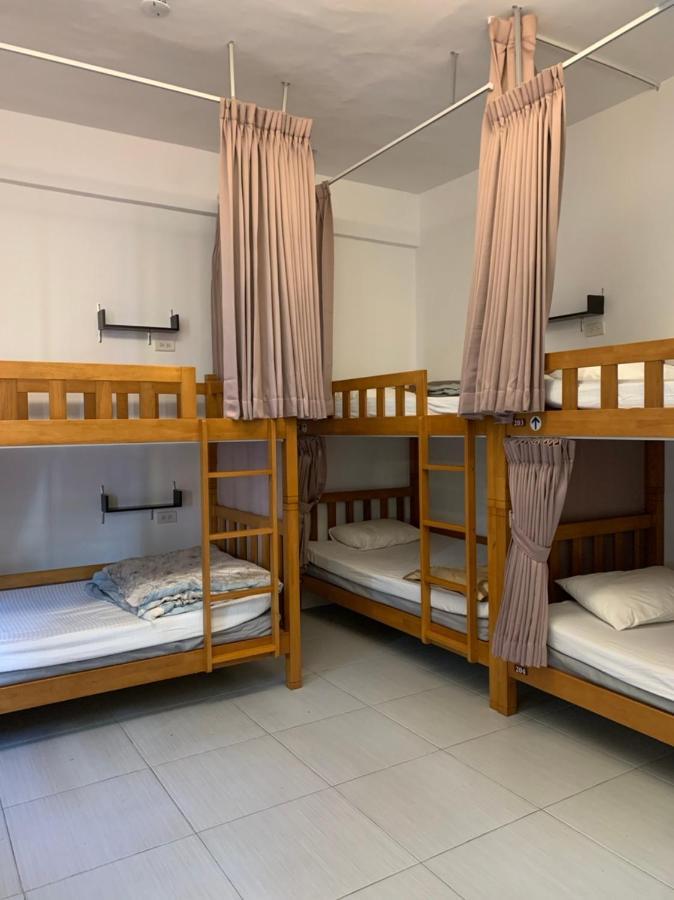 Backpacker 41 Hostel - Taizhong Zewnętrze zdjęcie