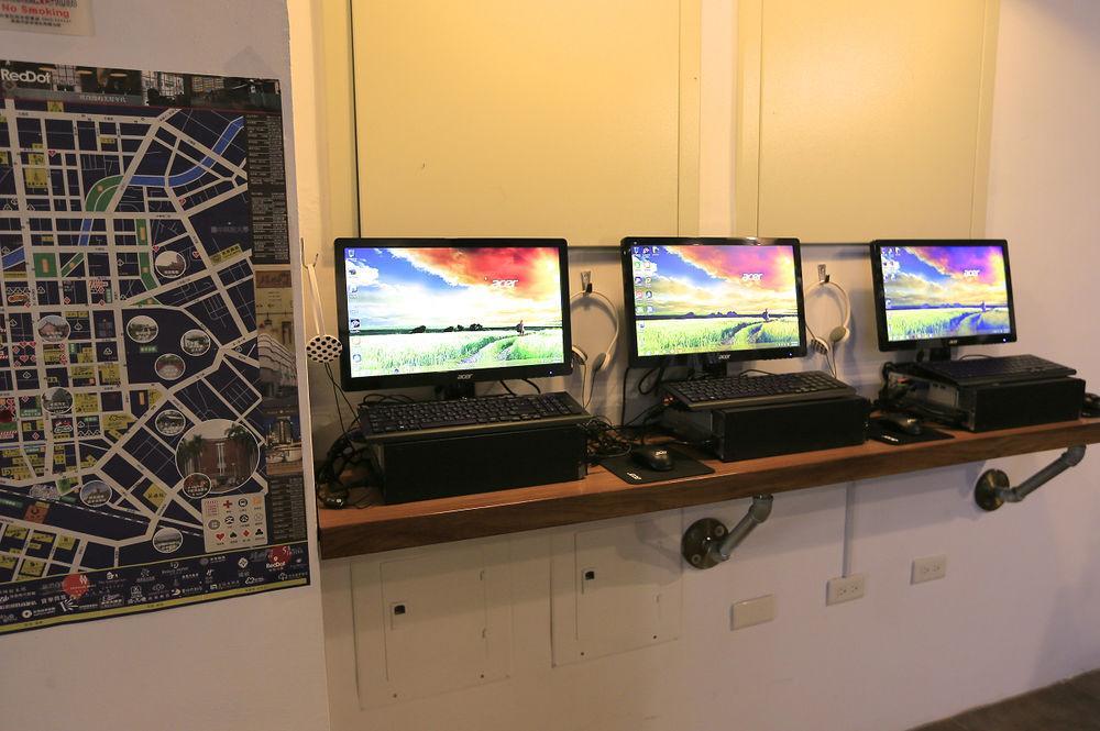 Backpacker 41 Hostel - Taizhong Zewnętrze zdjęcie